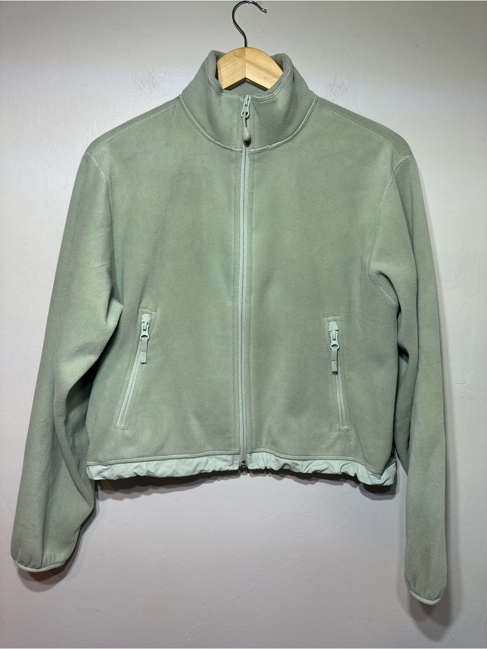 Aritzia TNA SnoDay Polar Ridge Zip-Up Light Green Women's Crop Fleece Jacket S - Picture 3 of 8